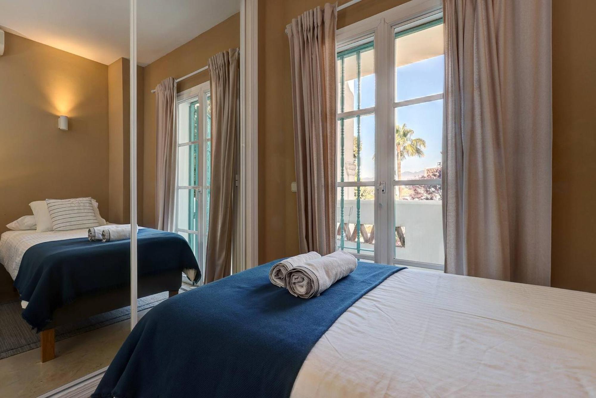 053 - Two Bed Mijas Golf Apartment In Popular Matchroom Golf Club 丰希罗拉 外观 照片