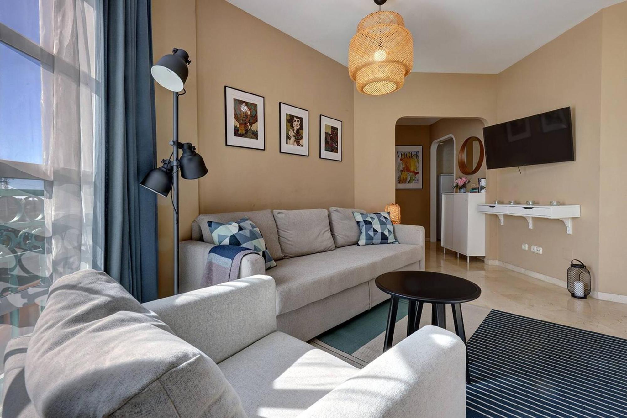 053 - Two Bed Mijas Golf Apartment In Popular Matchroom Golf Club 丰希罗拉 外观 照片
